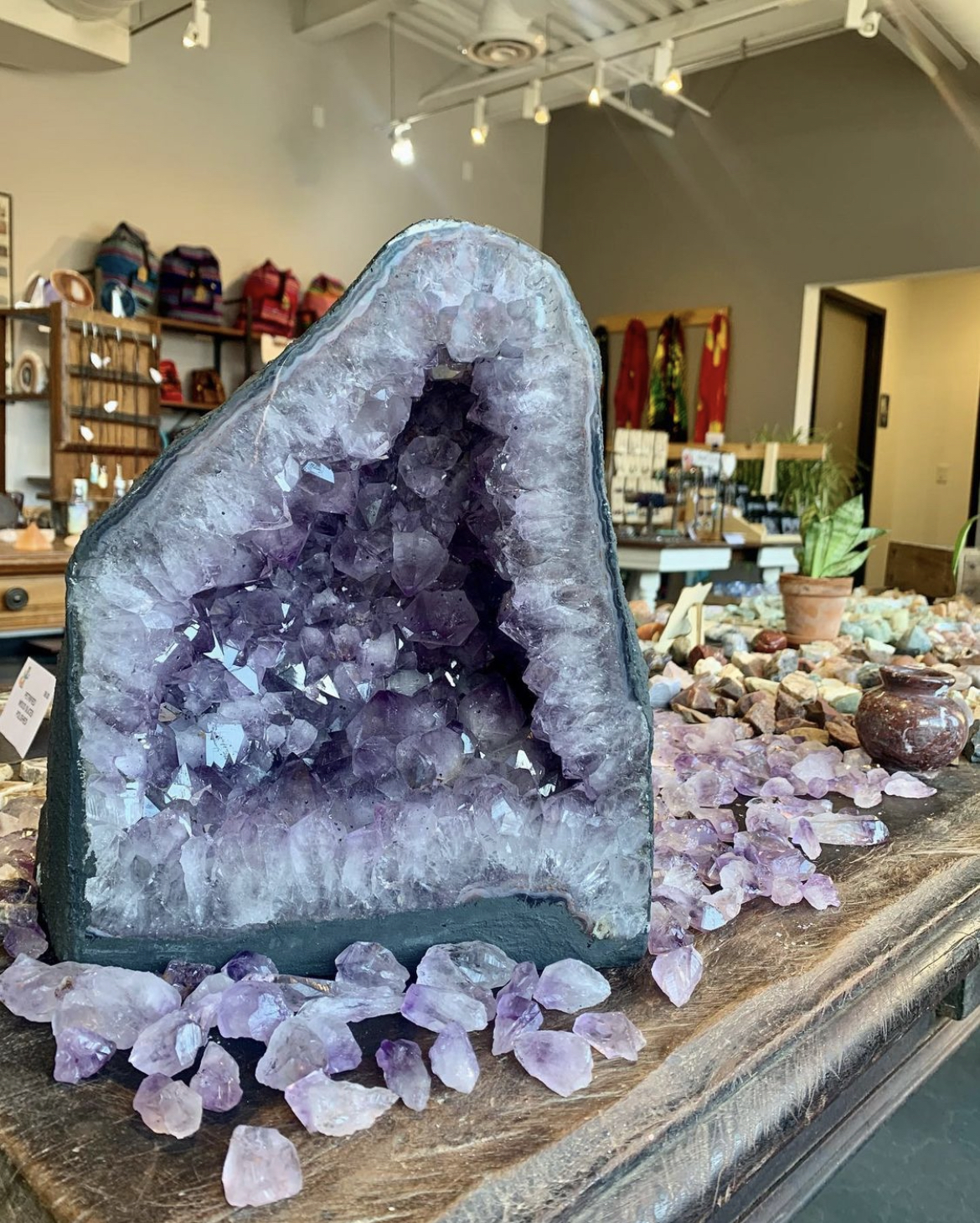 Amethyst Crystal Wand – Poppy California Shop